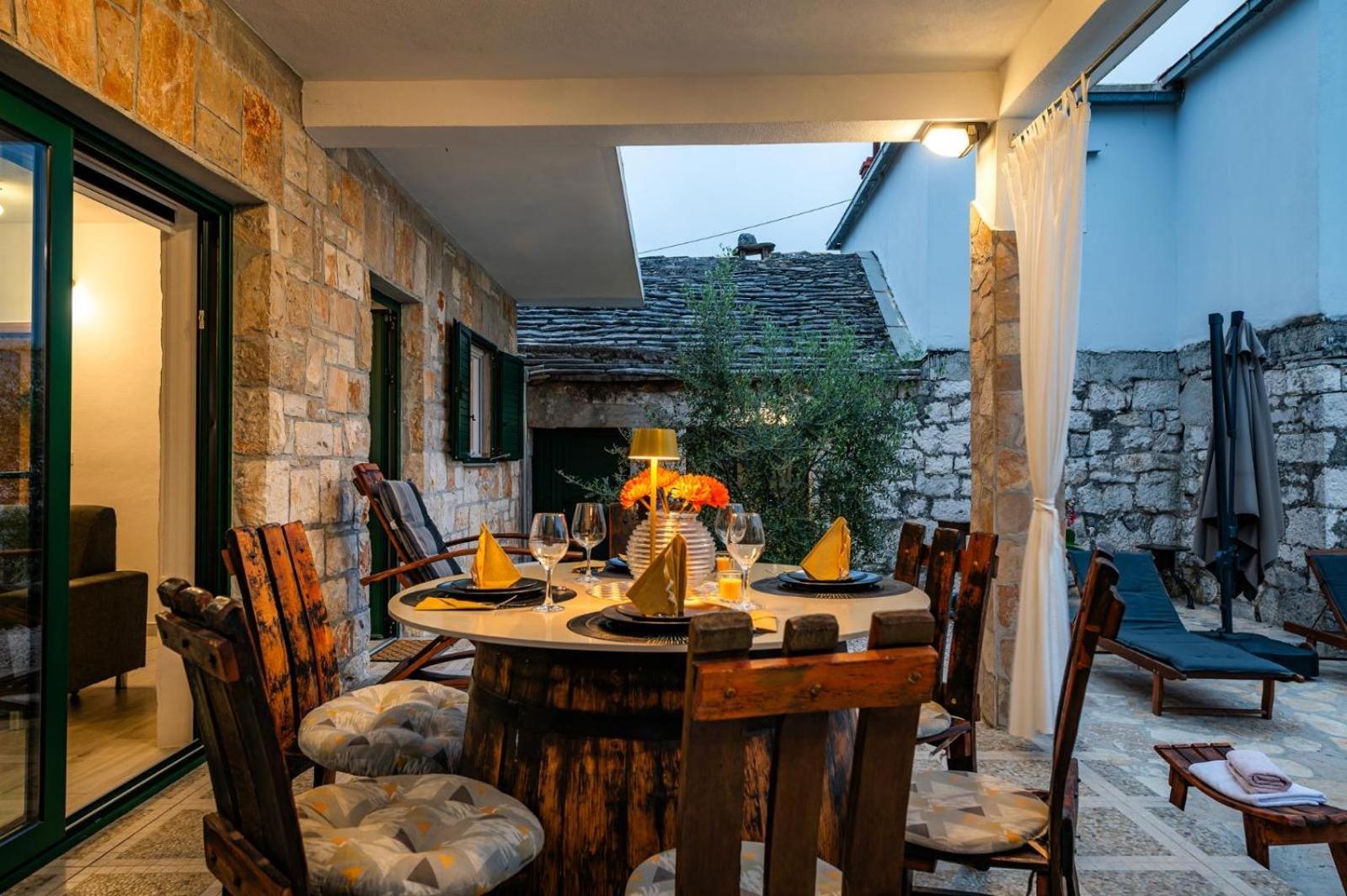 Villa Oaza Primosten With Heated Pool エクステリア 写真