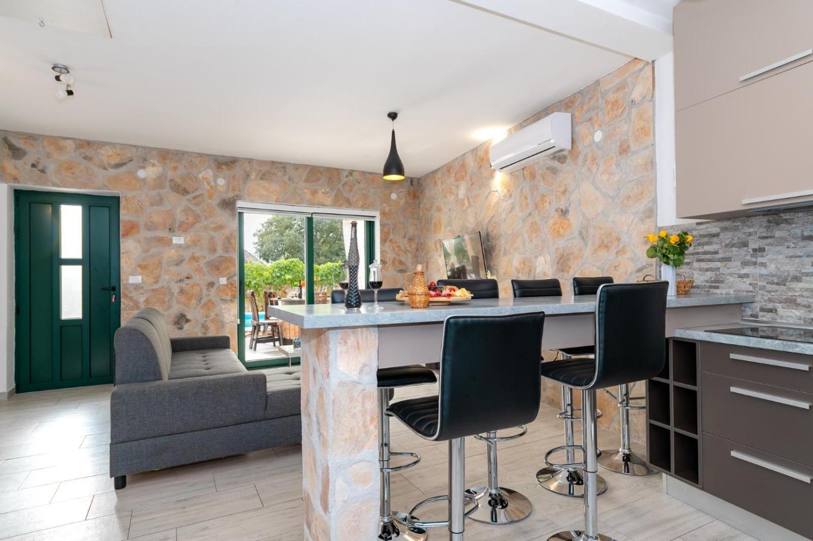 Villa Oaza Primosten With Heated Pool エクステリア 写真