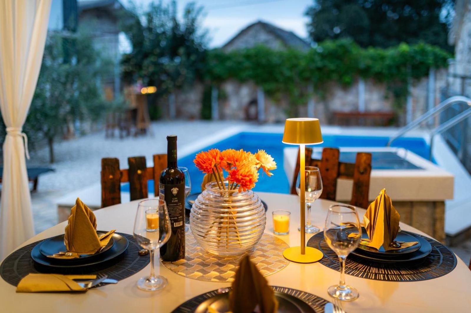 Villa Oaza Primosten With Heated Pool エクステリア 写真