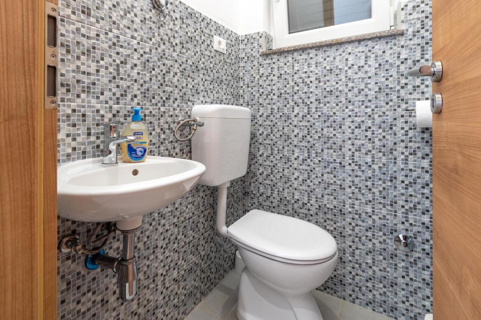 Villa Oaza Primosten With Heated Pool エクステリア 写真