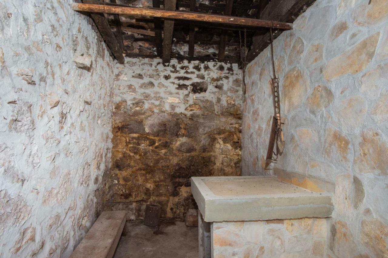 Villa Oaza Primosten With Heated Pool エクステリア 写真